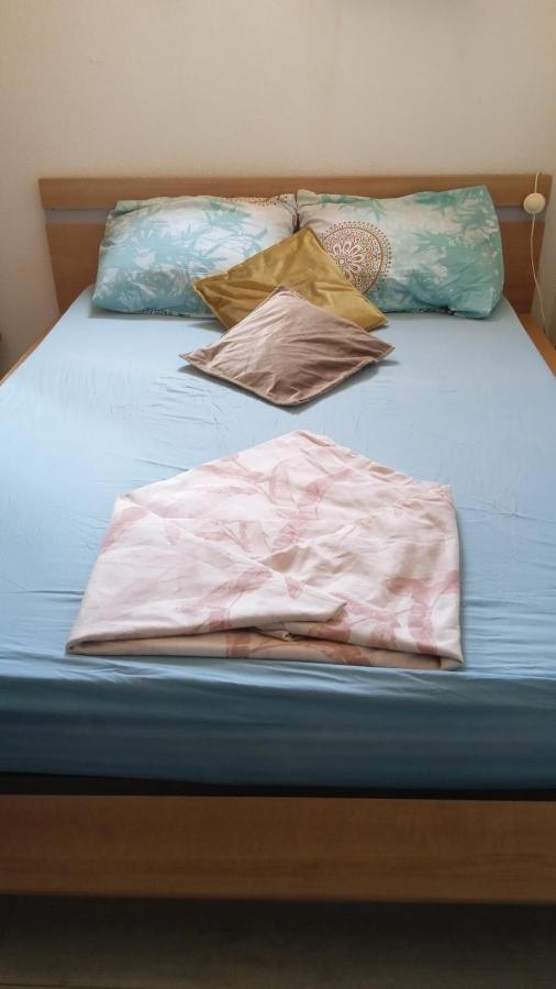 آرْلْ Chambre D'Hote Au Centre Ville المظهر الخارجي الصورة